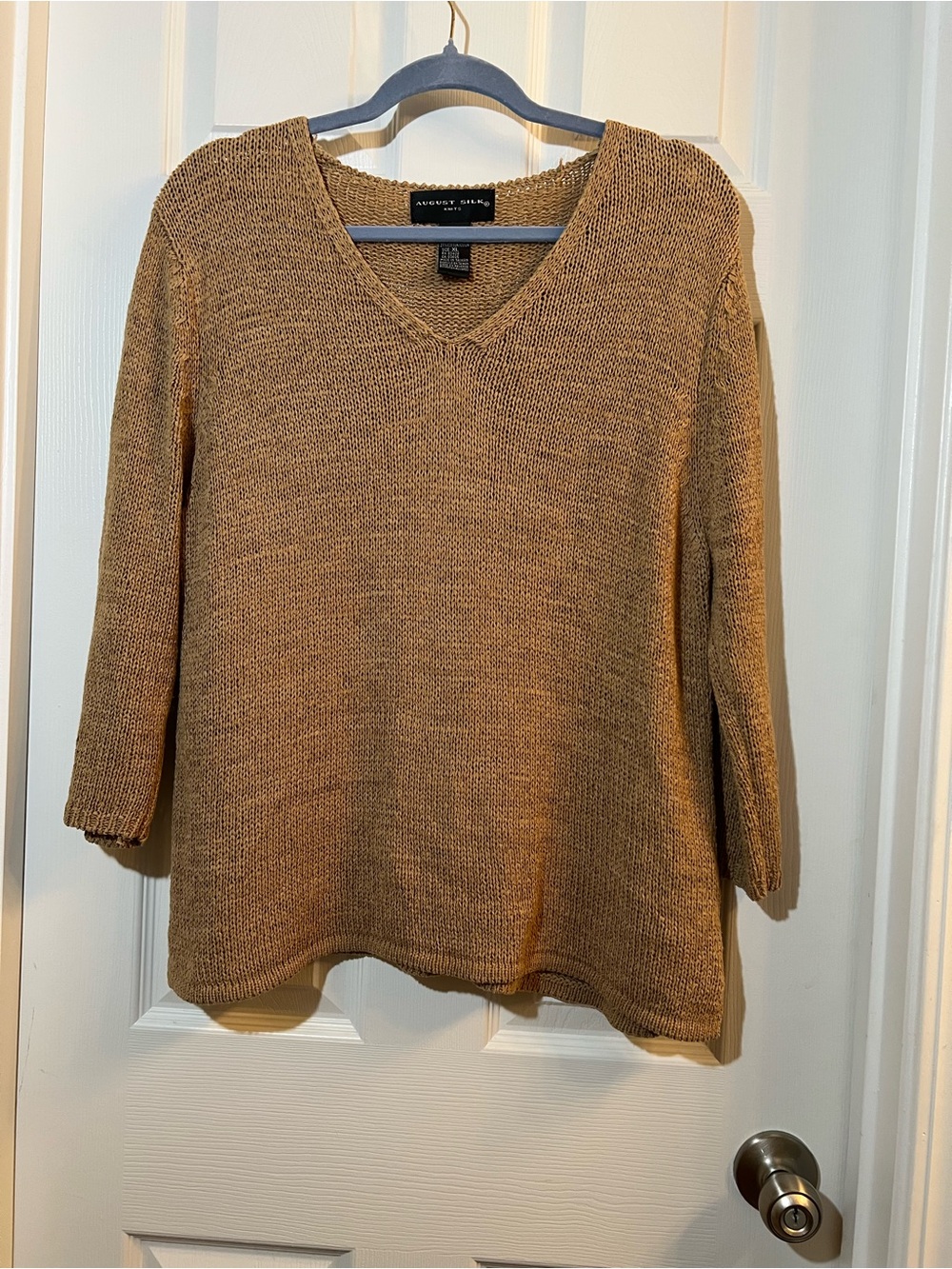 🦋 august silk V-Neck Lightweight Knit Sweater in Camel Brown xl
